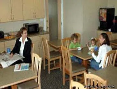 Canadas Best Value Inn Chinook Station Calgary Motel