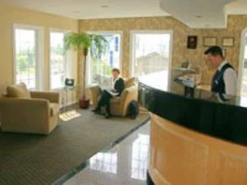 Canadas Best Value Inn Chinook Station Calgary Motel