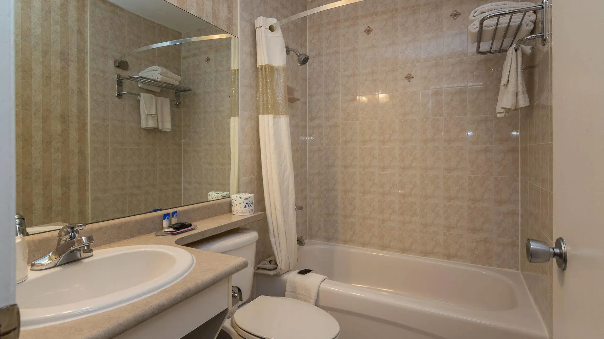 Canadas Best Value Inn Chinook Station Calgary