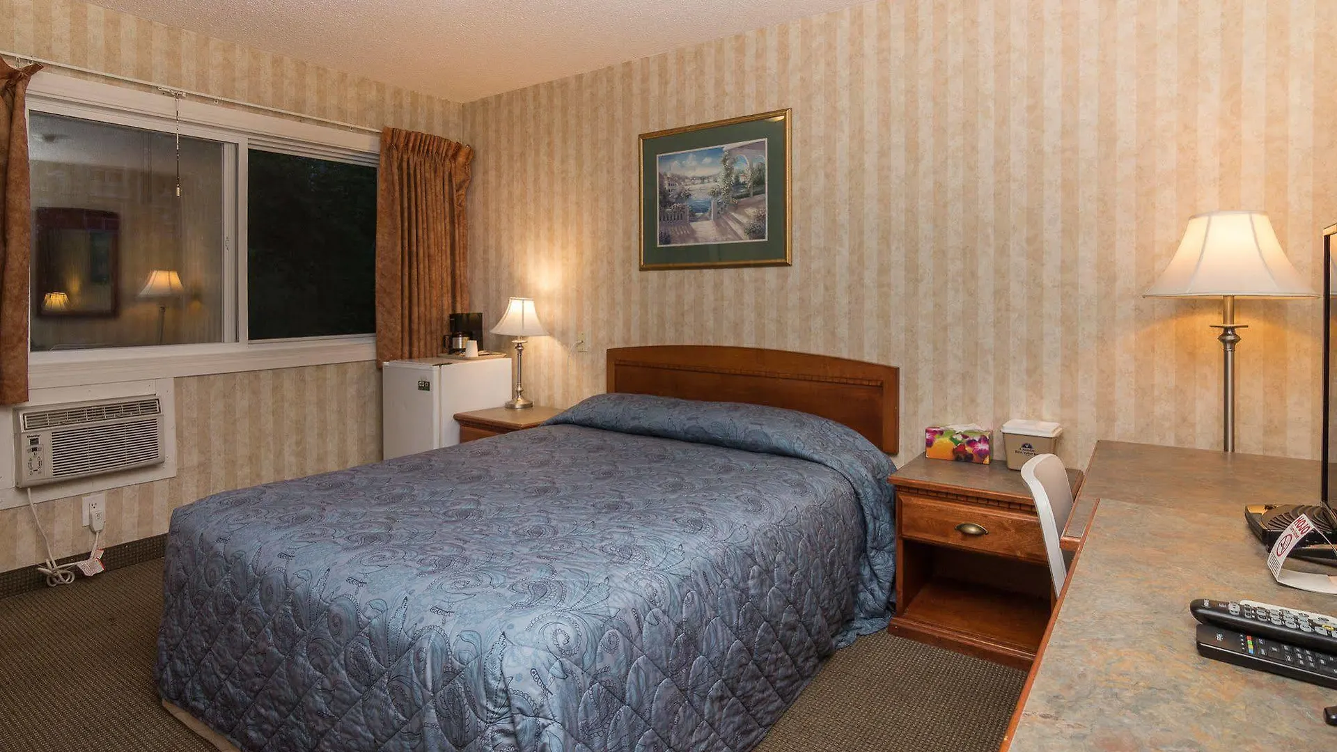 Canadas Best Value Inn Chinook Station Calgary