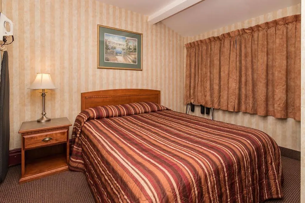 Canadas Best Value Inn Chinook Station Calgary Motel