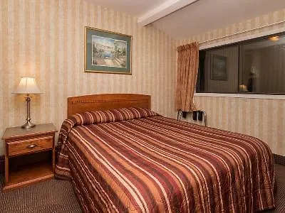 Canadas Best Value Inn Chinook Station Calgary